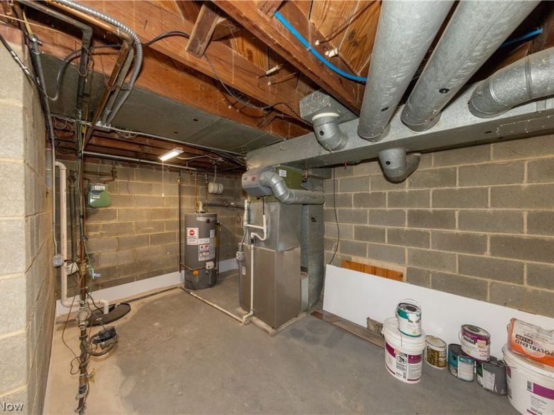 1560 Holmden Road , South Euclid, OH 44121 Photo 33