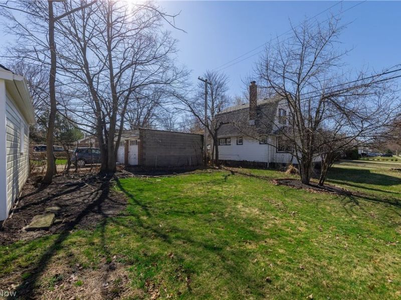 1560 Holmden Road , South Euclid, OH 44121 Photo 36