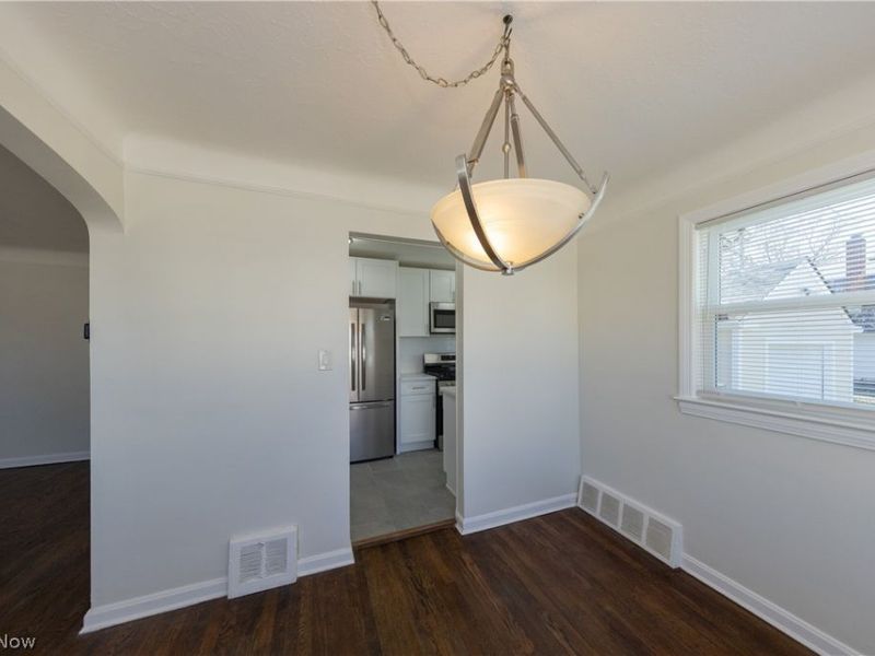 1560 Holmden Road , South Euclid, OH 44121 Photo 8