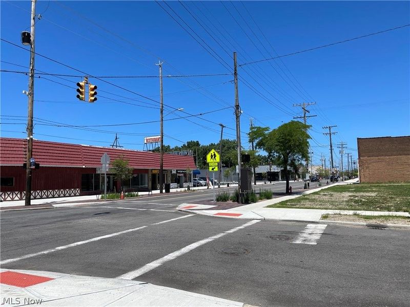 751 E 185th Street, Cleveland, OH 44119 Photo 15