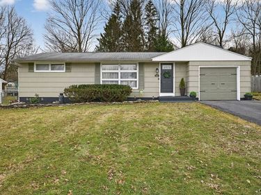 107 Sheraton Road, Syracuse, NY 13219