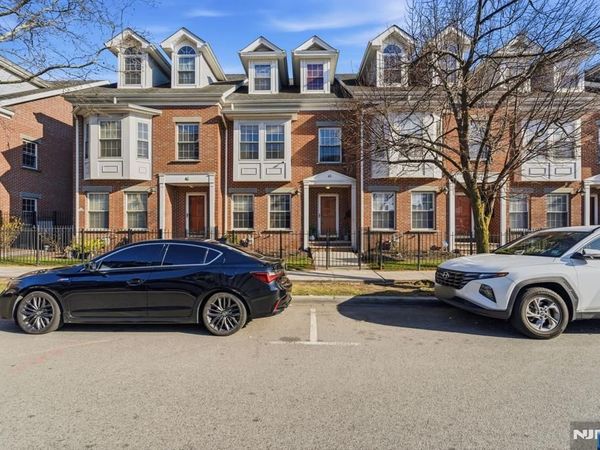 44 Prospect Street, EAST ORANGE, NJ 07017