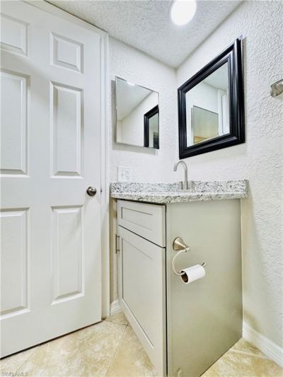 5205 Cedarbend Dr , Unit 4, Fort Myers, FL 33919 Photo