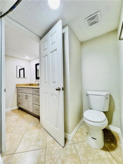 5205 Cedarbend Dr , Unit 4, Fort Myers, FL 33919 Photo