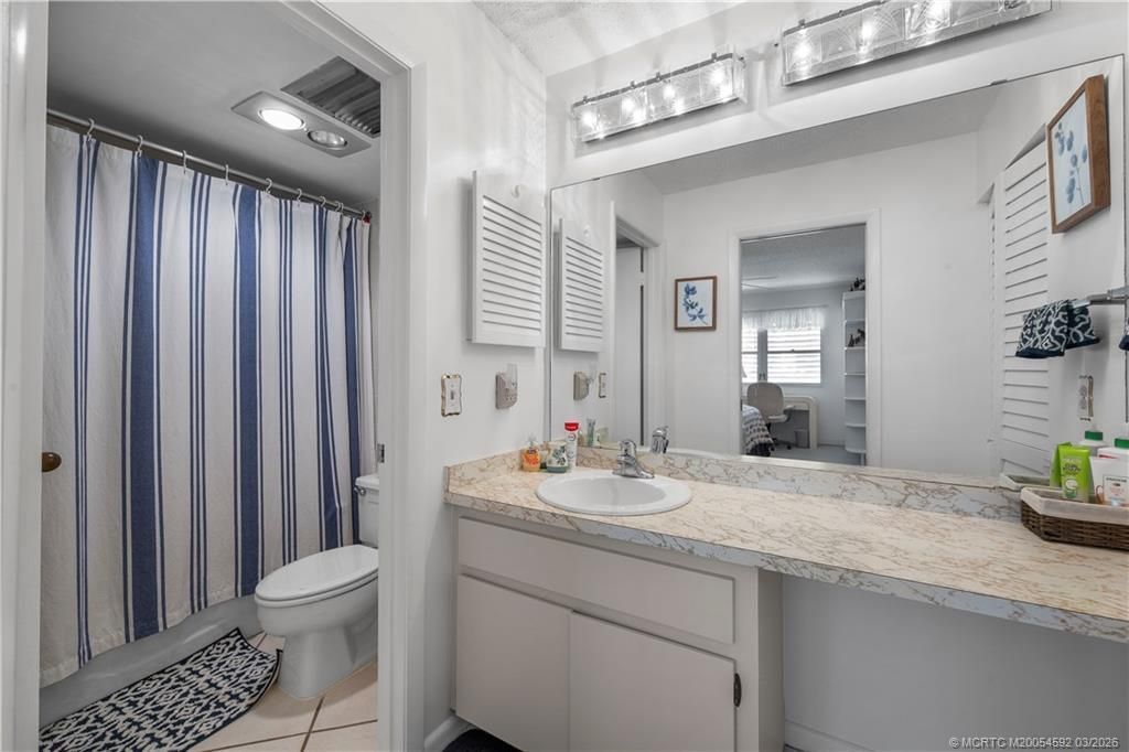 1550 NE Ocean Boulevard, Unit C202, Stuart, FL 34996 Photo