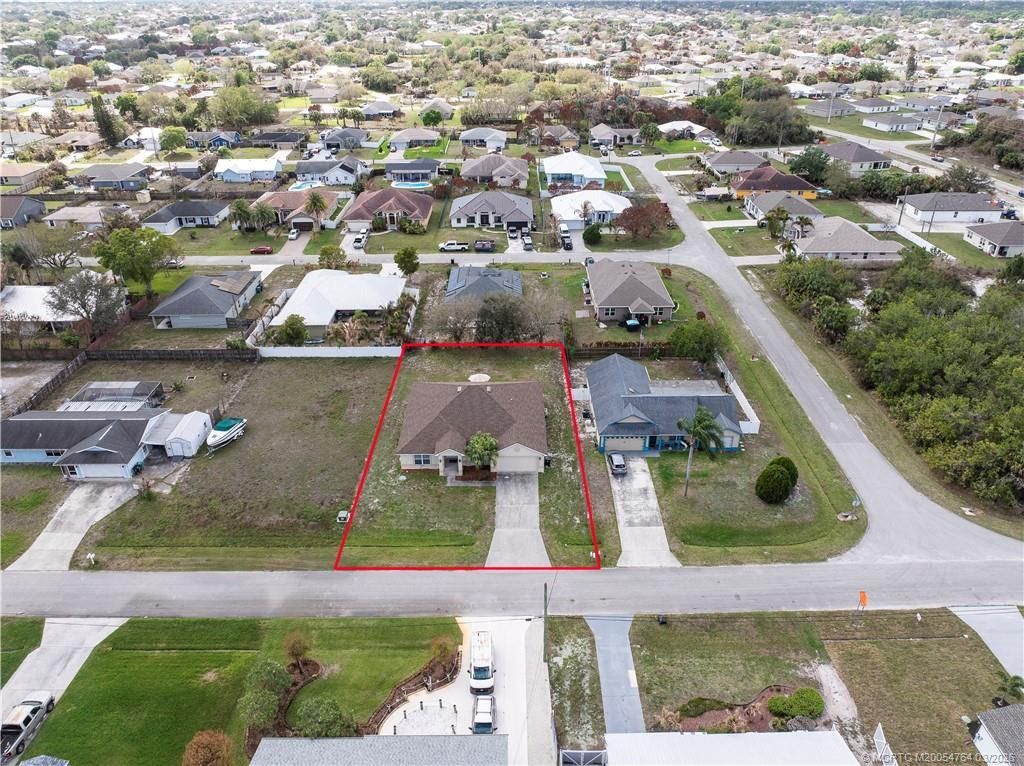 870 SW Mccoy Avenue, Port Saint Lucie, FL 34953 Photo