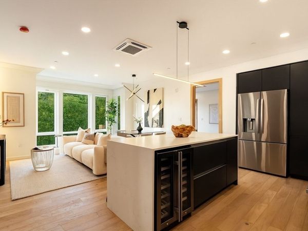 388 Washington Street, Unit 305, Quincy, MA 02169