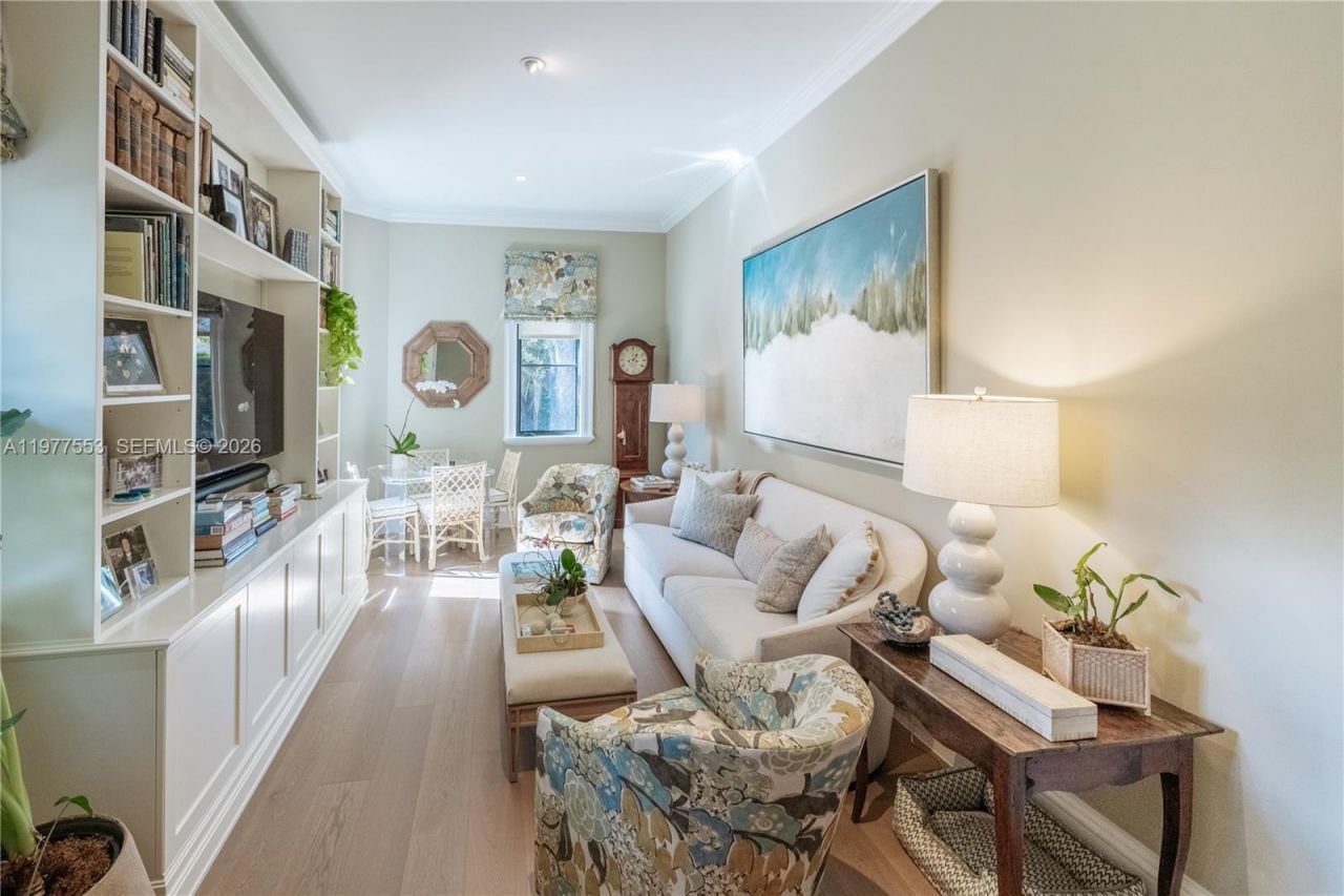 743 Almeria Ave, Coral Gables, FL 33134 Photo