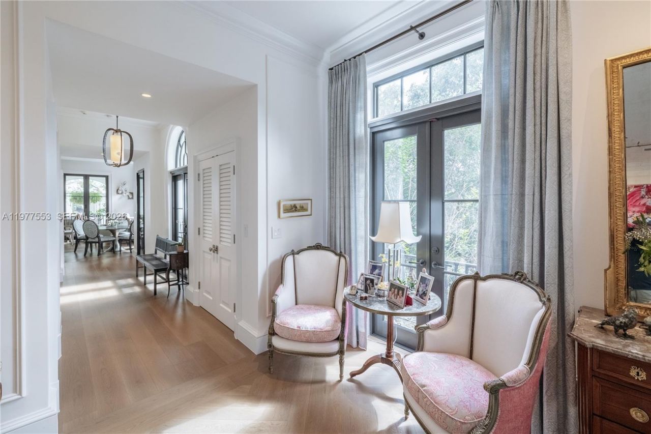 743 Almeria Ave, Coral Gables, FL 33134 Photo