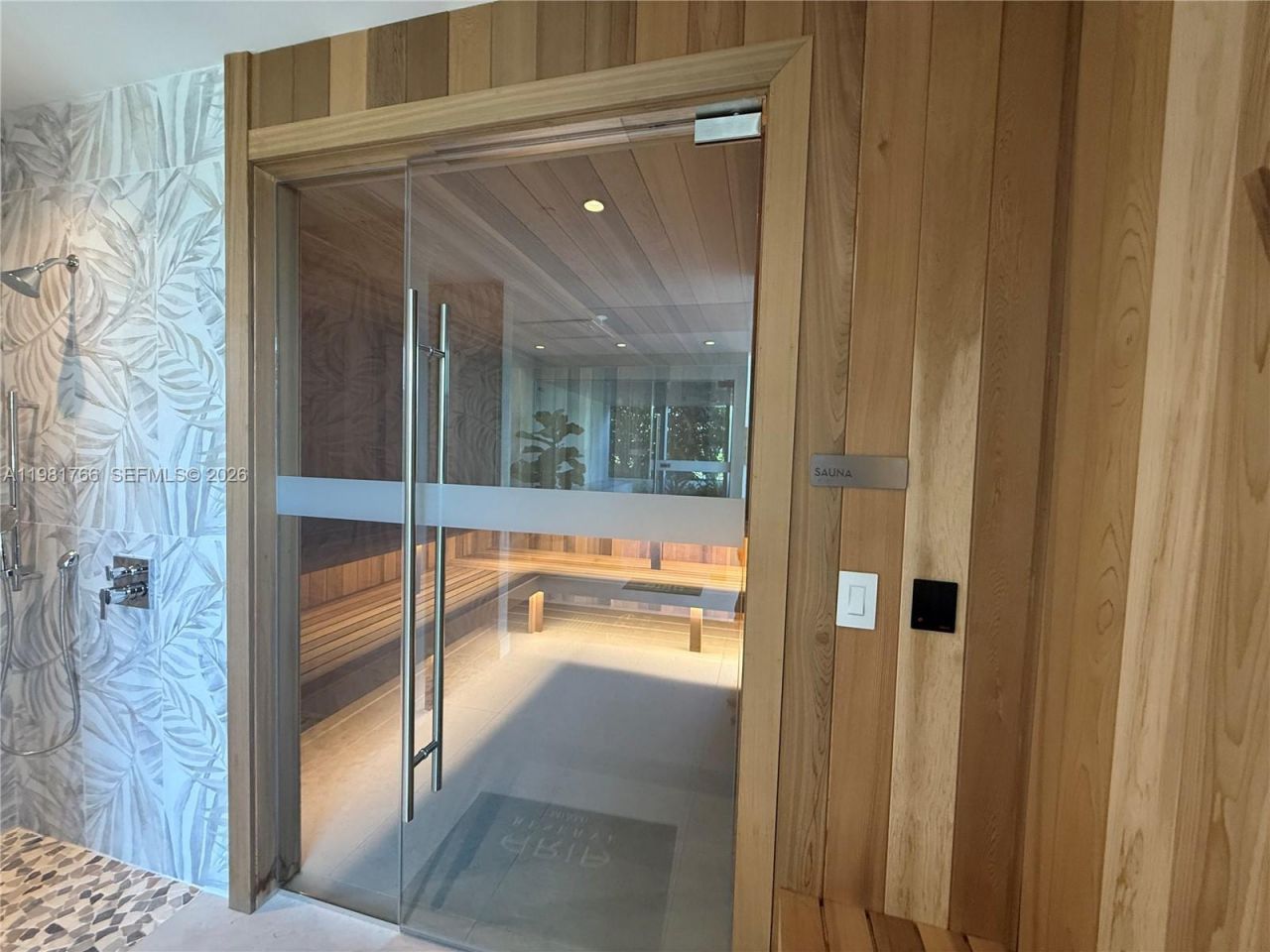 700 NE 24th St , Unit 2402, Miami, FL 33137 Photo