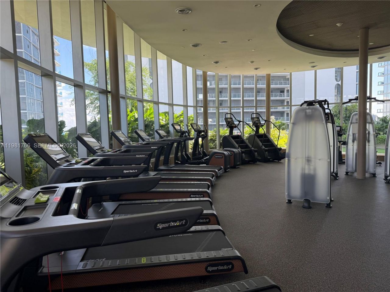 700 NE 24th St, Unit 2402, Miami, FL 33137 Photo