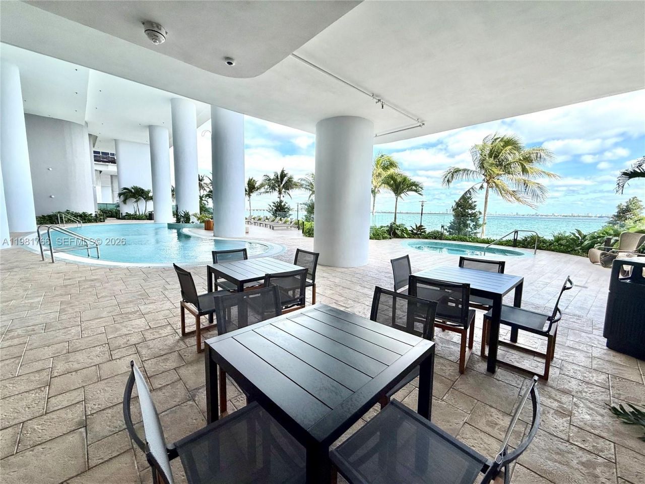 700 NE 24th St, Unit 2402, Miami, FL 33137 Photo