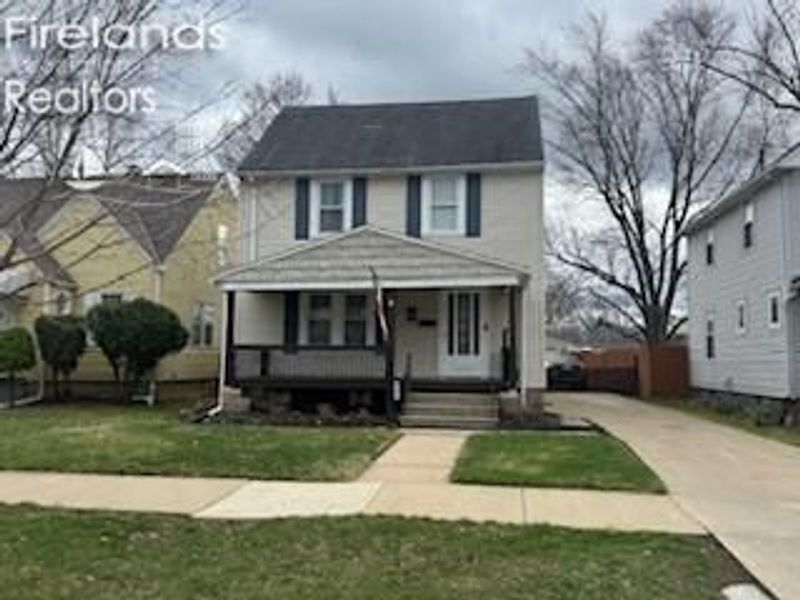 147 Hamilton Street, Elyria, OH 44035 Photo 2