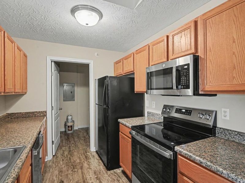 3414 N Bend Road, Unit 7, Green Township, OH 45239 Photo 4