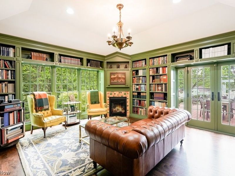 967 Robinwood Hills Drive , Bath, OH 44333 Photo 16