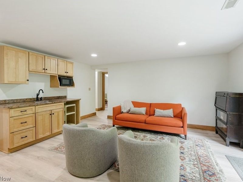 967 Robinwood Hills Drive , Bath, OH 44333 Photo 37