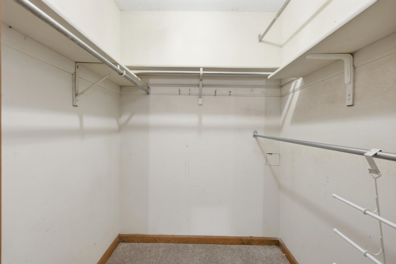 51 Hussey Ct. Photo 22