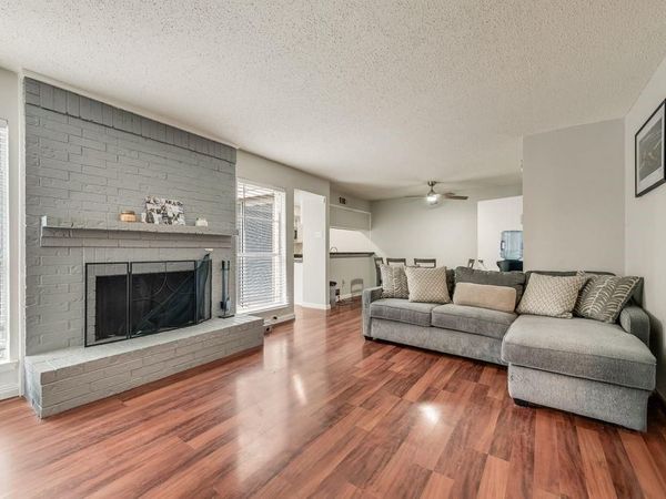 2643 Via Ventura Circle, Carrollton, TX 75006