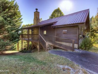 2409 Walnut Cove Way Sevierville, TN 37862