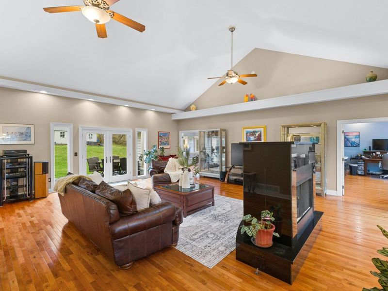 4950 Olentangy River Road , Delaware, OH 43015 Photo 6