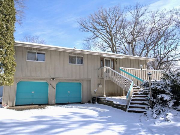 27015 Flintwood Circle, Wyoming, MN 55092