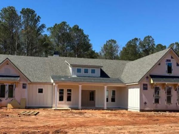 126 Woodford Drive, Roopville, GA 30170