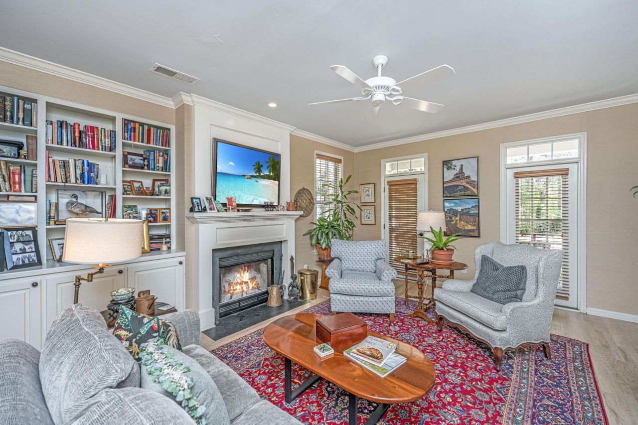 1109 Lazy Lane Court Photo 10