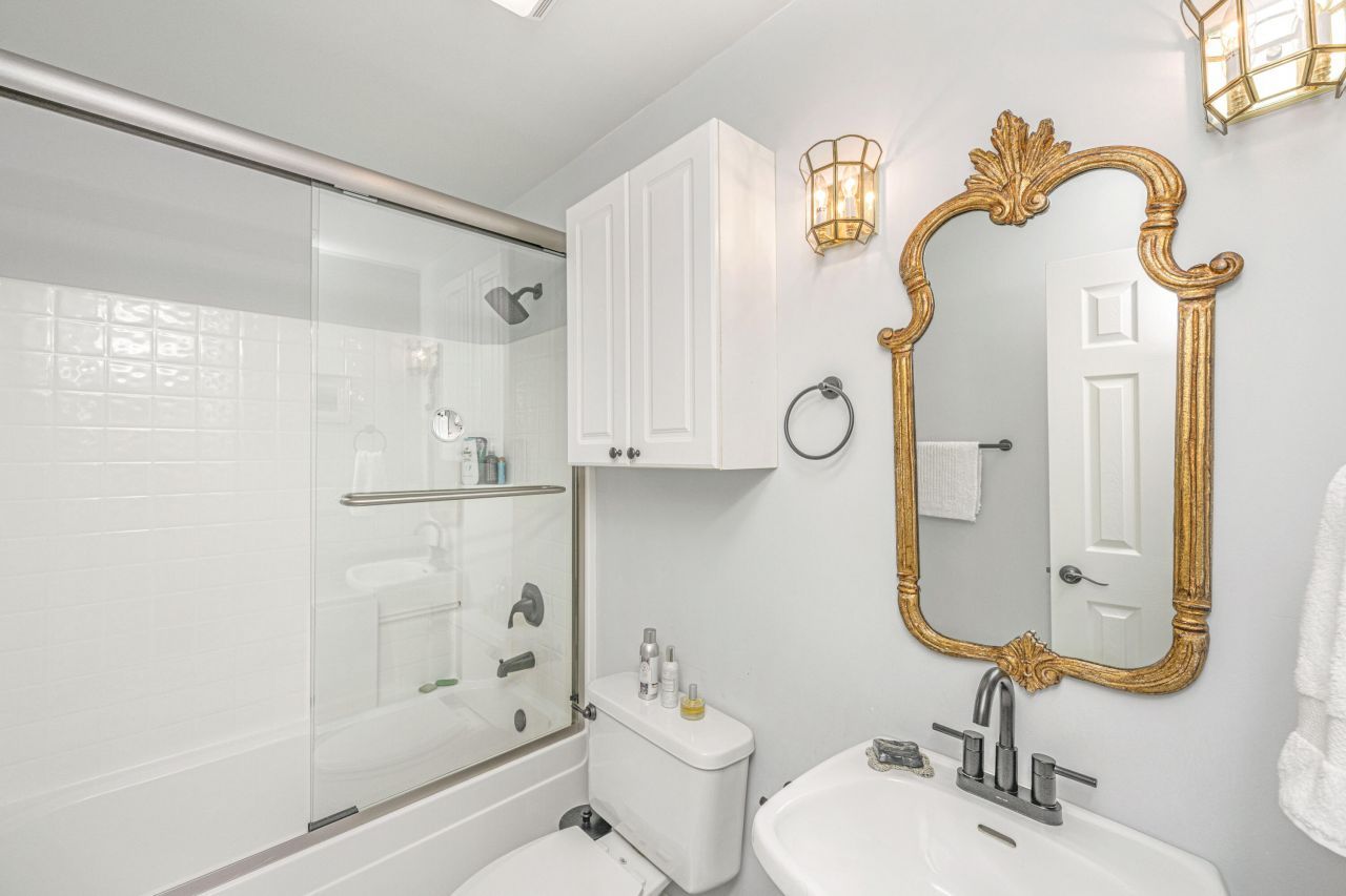 1109 Lazy Lane Court Photo 32