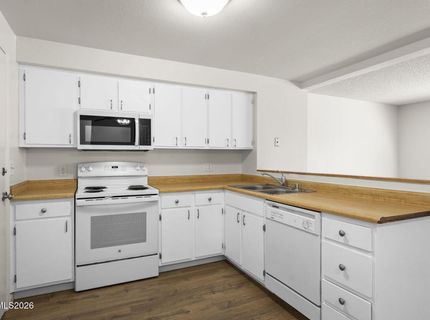 401 Allouette Way, Unit 02, Carson City, NV 89706 Photo