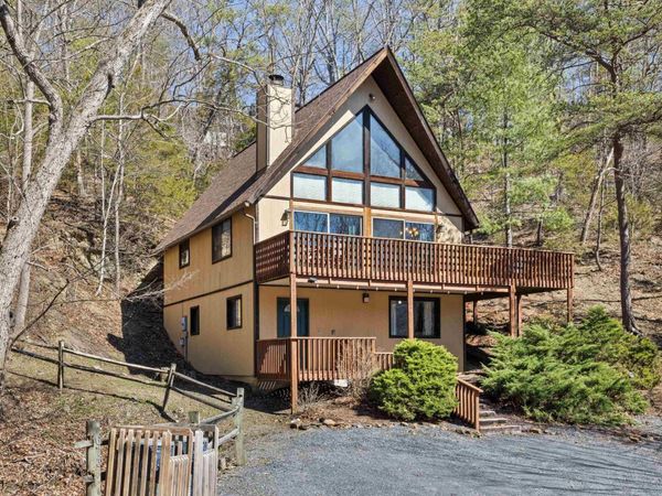 673 KILLMON RD, BASYE, VA 22810