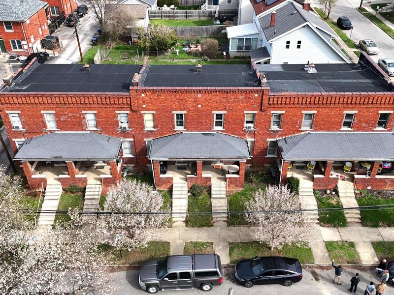300-310 E 9th Avenue, Columbus, OH 43201 Photo 1