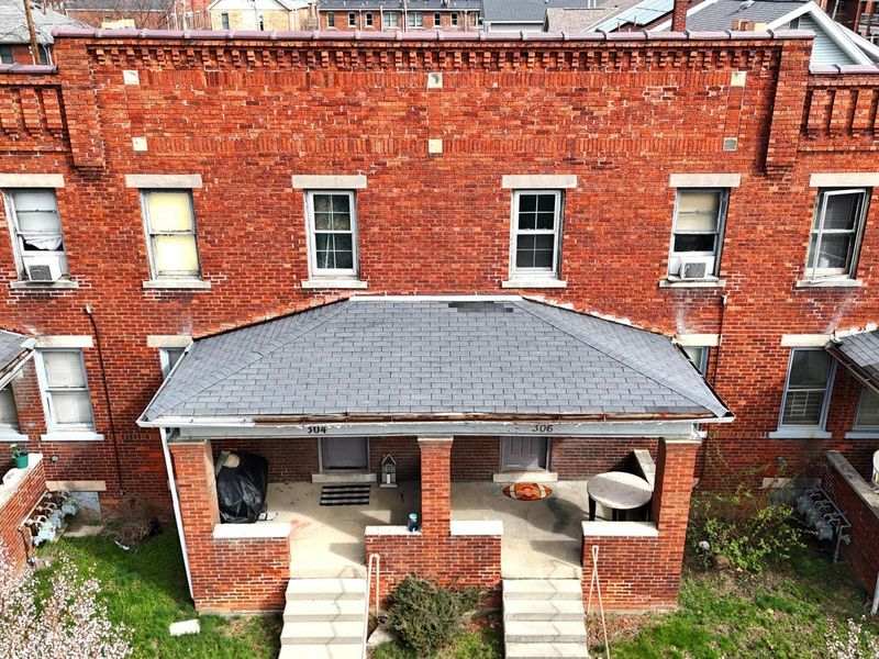 300-310 E 9th Avenue, Columbus, OH 43201 Photo 4