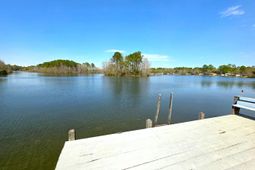 430 Fountain Lake Drive photo 4