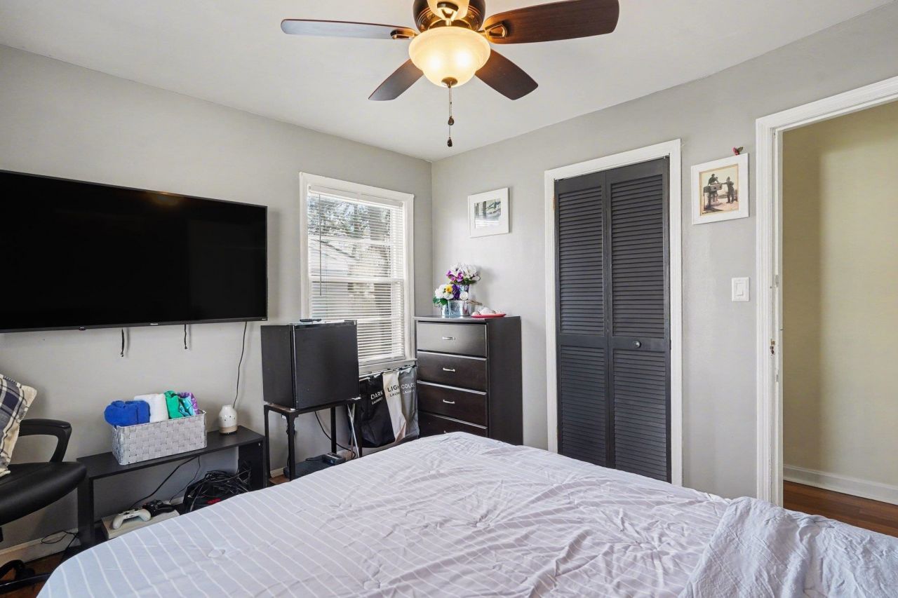 1607 Mcdermott St. Photo 17