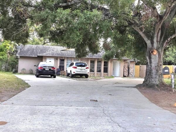 208 58TH AVENUE E, BRADENTON, FL 34203