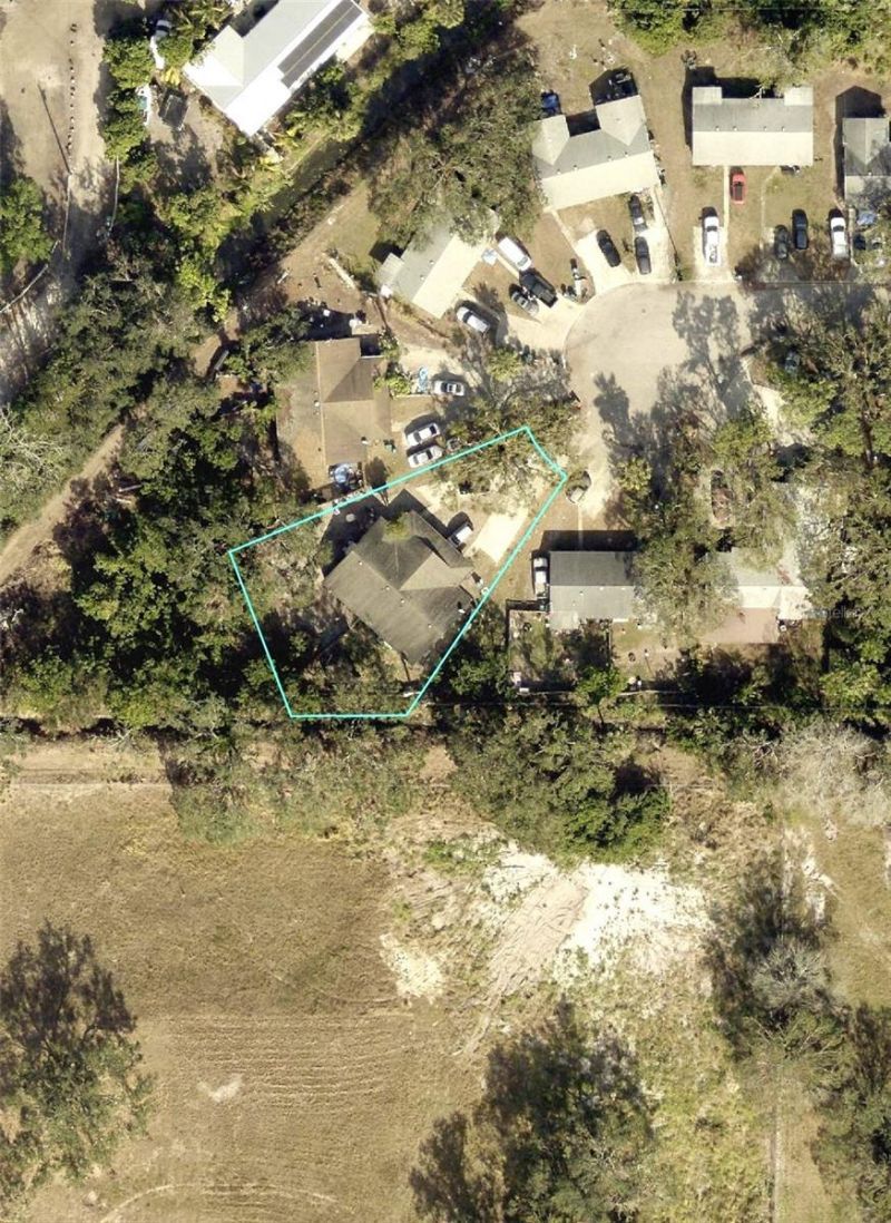 208 58th Avenue E, Bradenton, FL 34203 Photo