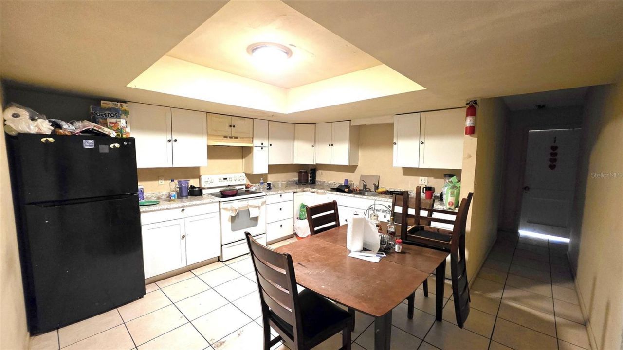 208 58th Avenue E, Bradenton, FL 34203 Photo