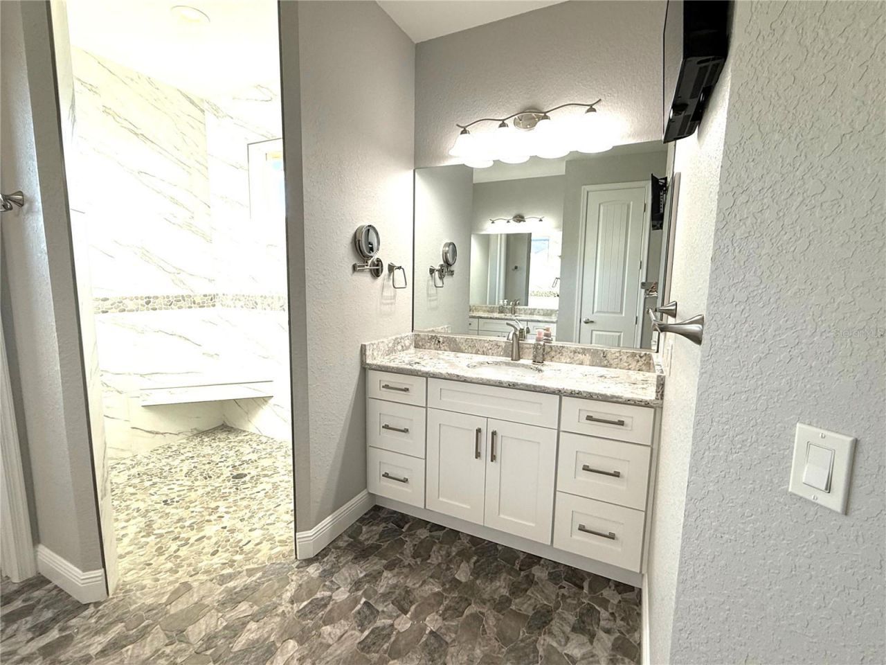 17898 SW 72nd Street Road, Dunnellon, FL 34432 Photo