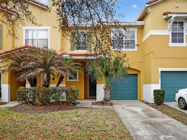 3060 SEAVIEW CASTLE DRIVE , KISSIMMEE, FL 34746