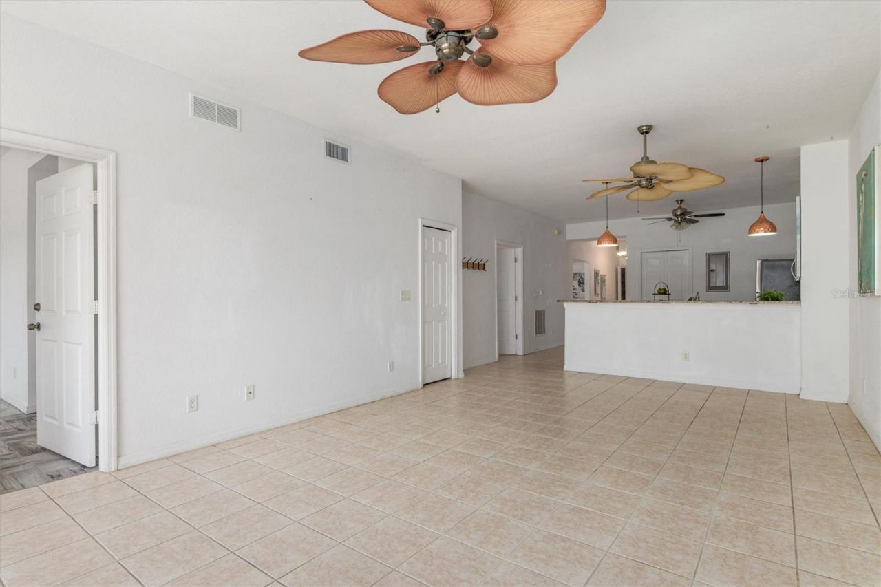 2002 Bal Harbor Boulevard, Unit 312, Punta Gorda, FL 33950 Photo