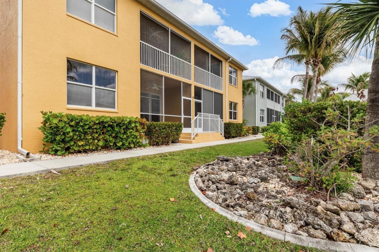 2002 Bal Harbor Boulevard, Unit 312, Punta Gorda, FL 33950 Photo