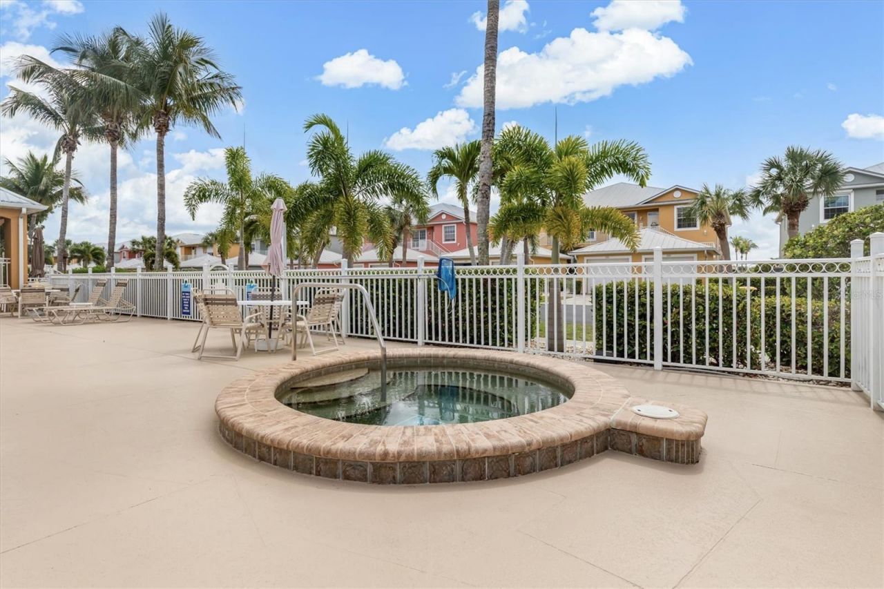 2002 Bal Harbor Boulevard, Unit 312, Punta Gorda, FL 33950 Photo