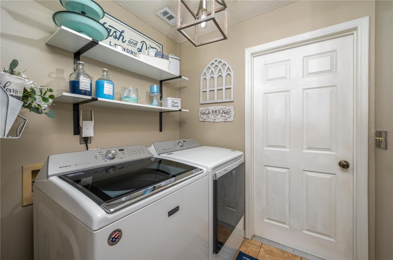 334 Palmview Circle N, Auburndale, FL 33823 Photo