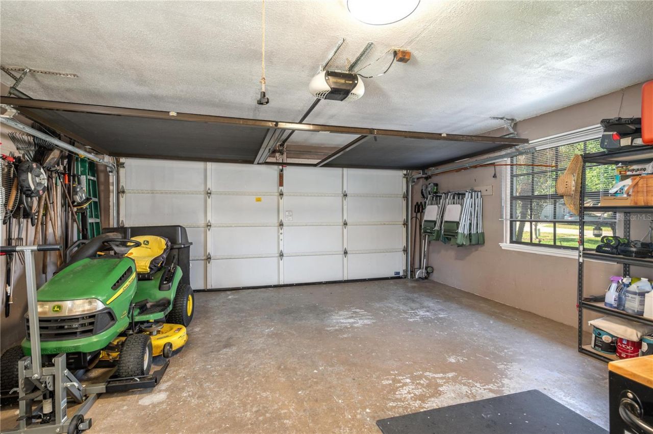 334 Palmview Circle N, Auburndale, FL 33823 Photo