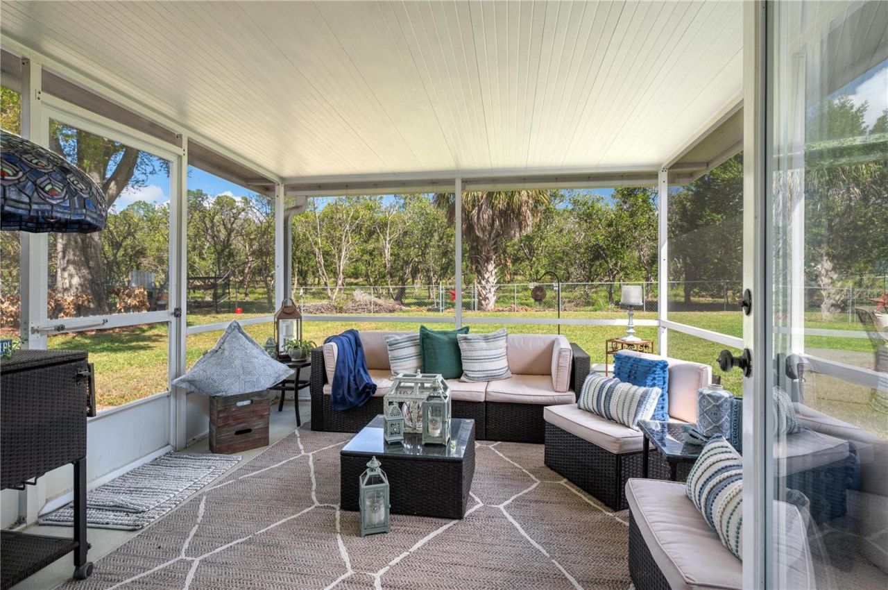 334 Palmview Circle N, Auburndale, FL 33823 Photo