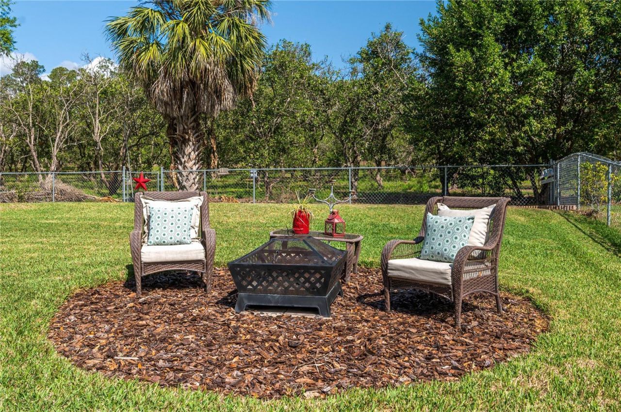 334 Palmview Circle N, Auburndale, FL 33823 Photo