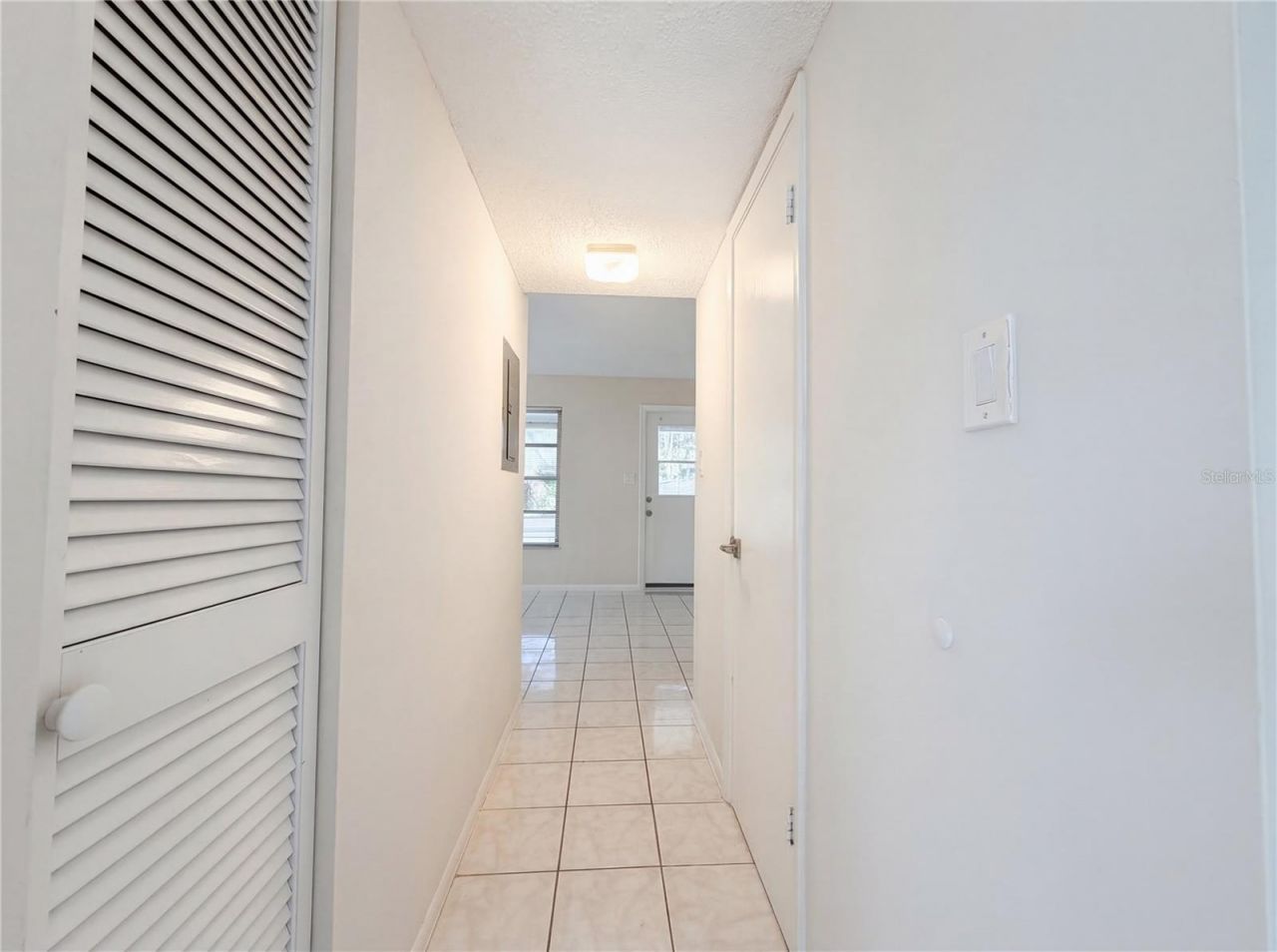 219 Amherst Avenue, Unit 105, Sarasota, FL 34232 Photo