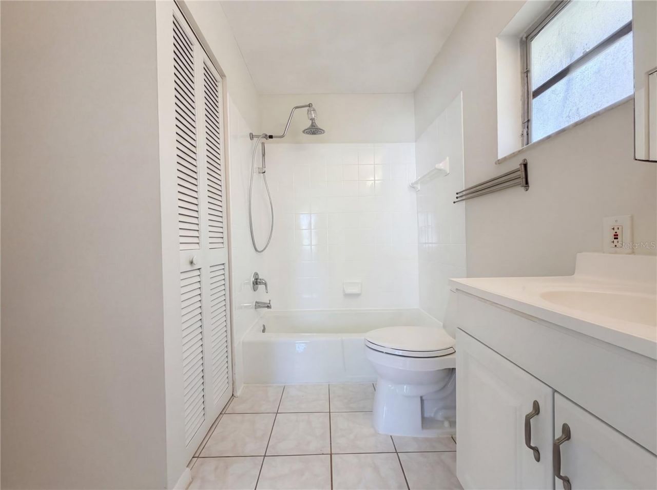 219 Amherst Avenue, Unit 105, Sarasota, FL 34232 Photo