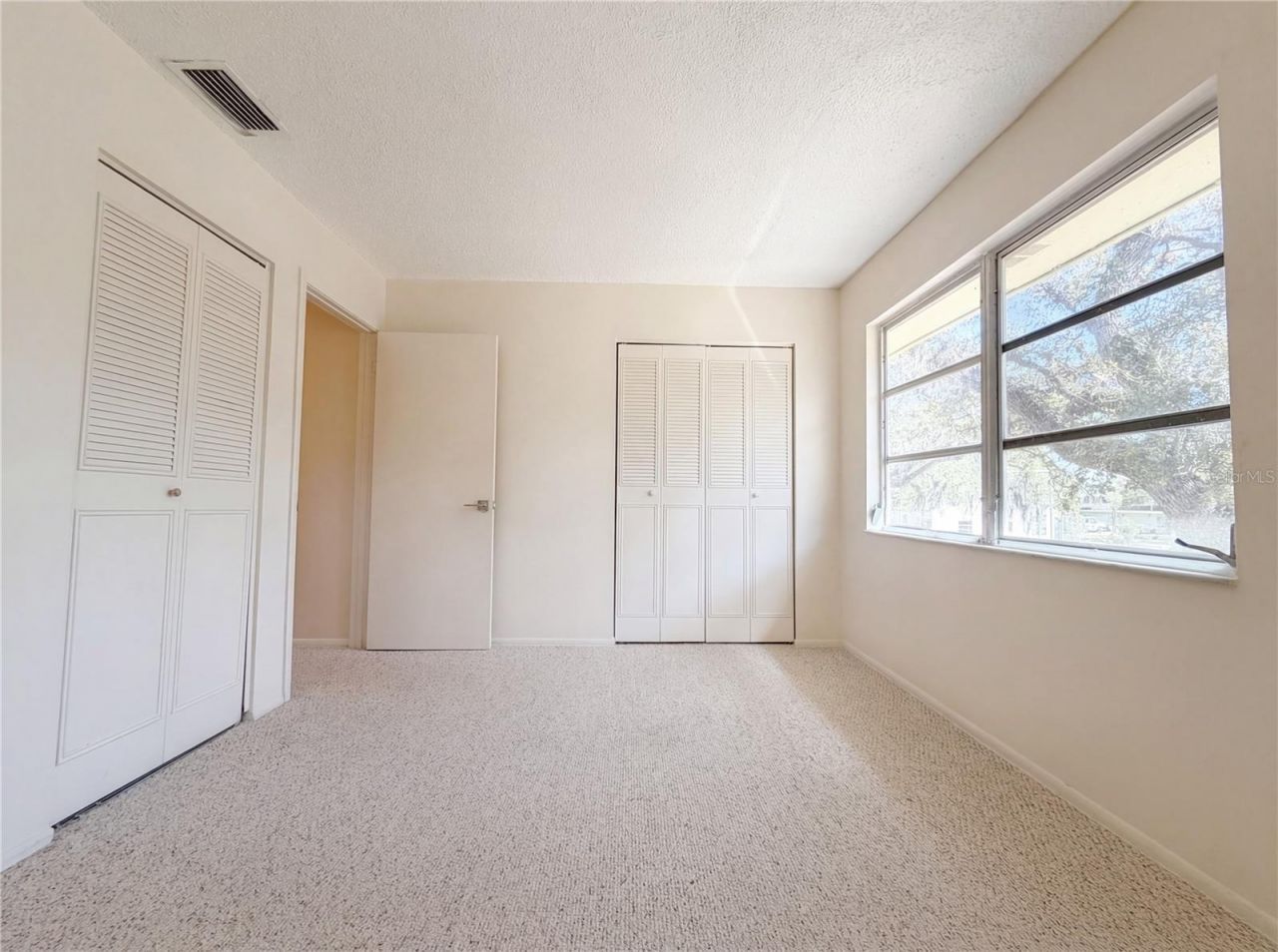 219 Amherst Avenue, Unit 105, Sarasota, FL 34232 Photo