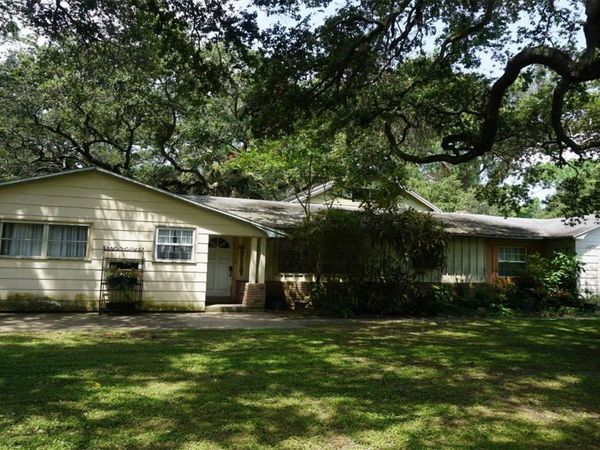 8230 74TH STREET N, PINELLAS PARK, FL 33781